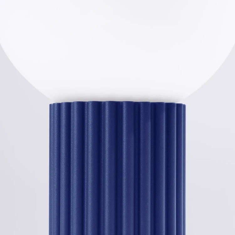 pol_pl_Lampa-biurkowa-HALO-ultramaryna-5361_7.webp