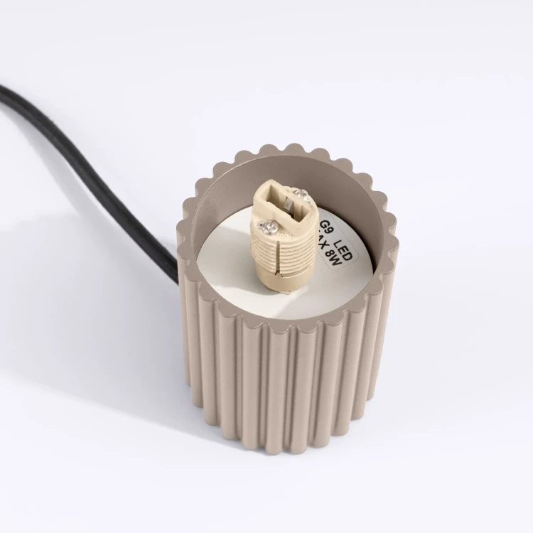 pol_pl_Lampa-biurkowa-HALO-taupe-5362_10.webp